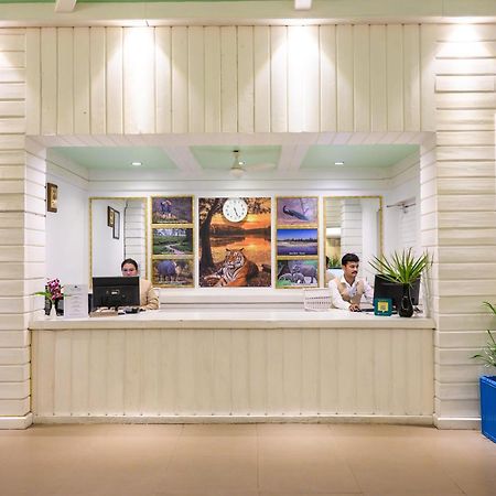 Sinclairs Retreat Dooars, Chalsa Hotel Bagian luar foto