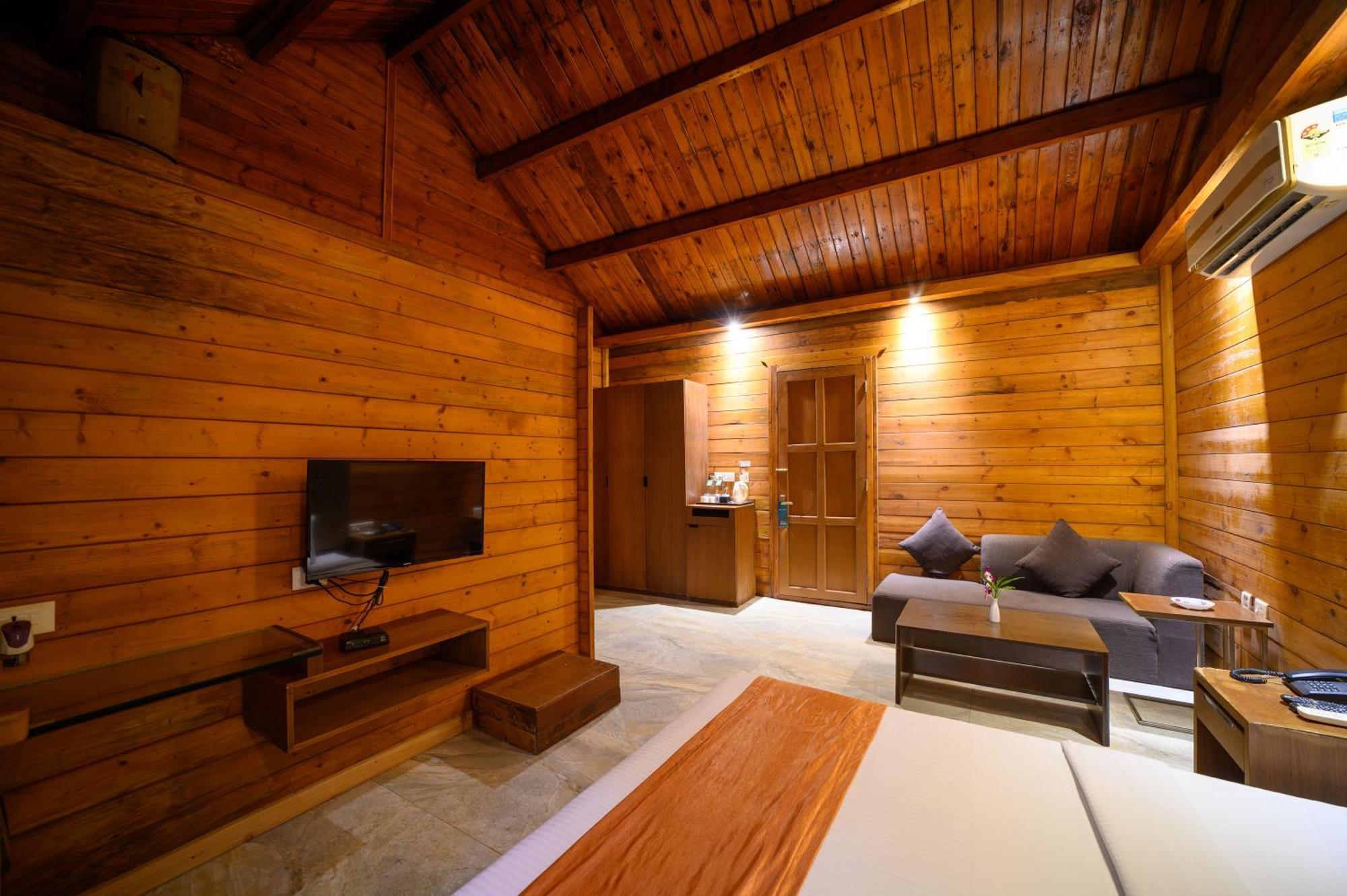Sinclairs Retreat Dooars, Chalsa Hotel Bagian luar foto