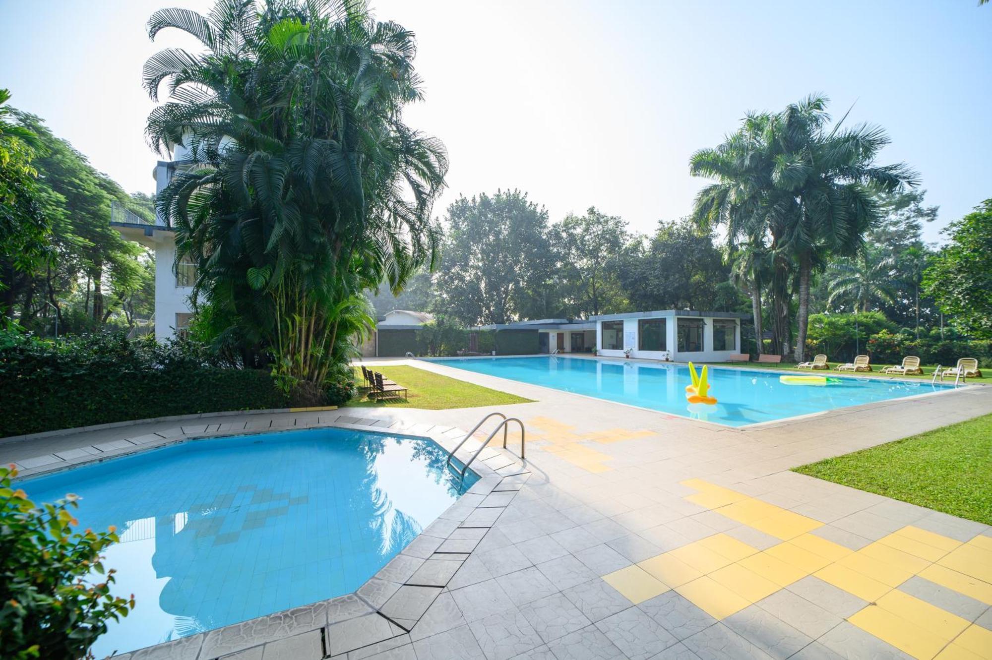 Sinclairs Retreat Dooars, Chalsa Hotel Bagian luar foto